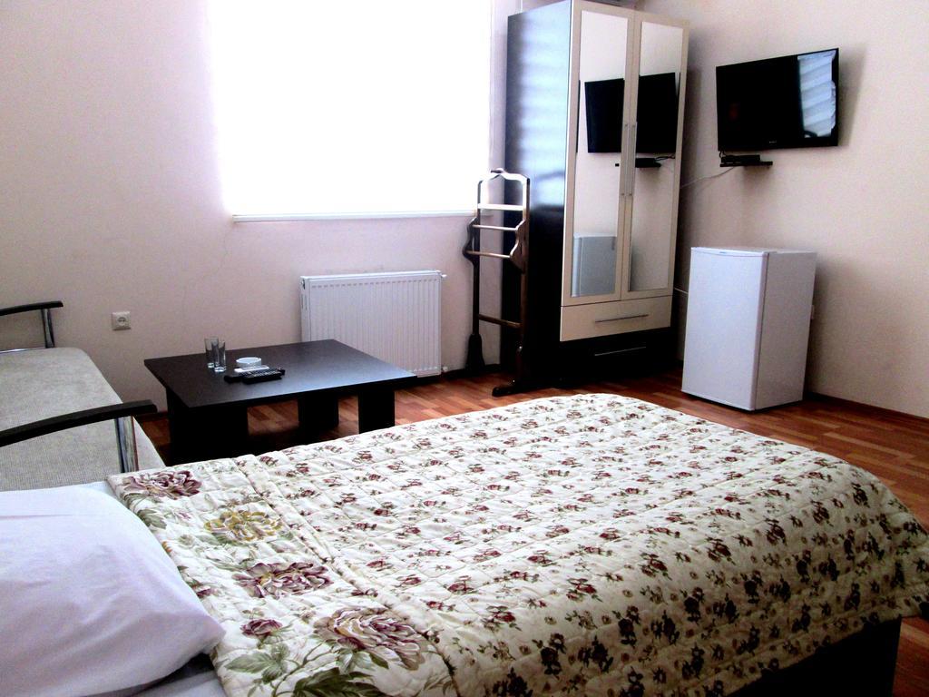 Max Comfort Hotel Kutaisi Exteriér fotografie