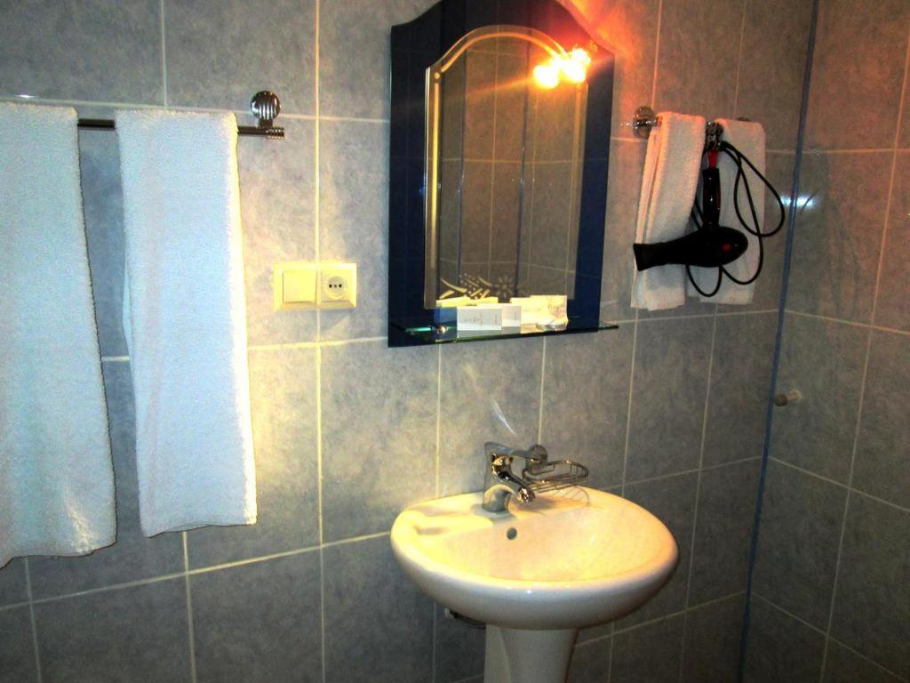 Max Comfort Hotel Kutaisi Exteriér fotografie